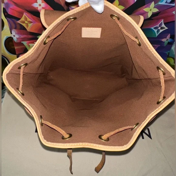 🏕🎒😎Authentic Louis Vuitton Sac A Dos Bosphore Backpack Monogram - Picture 8 of 16